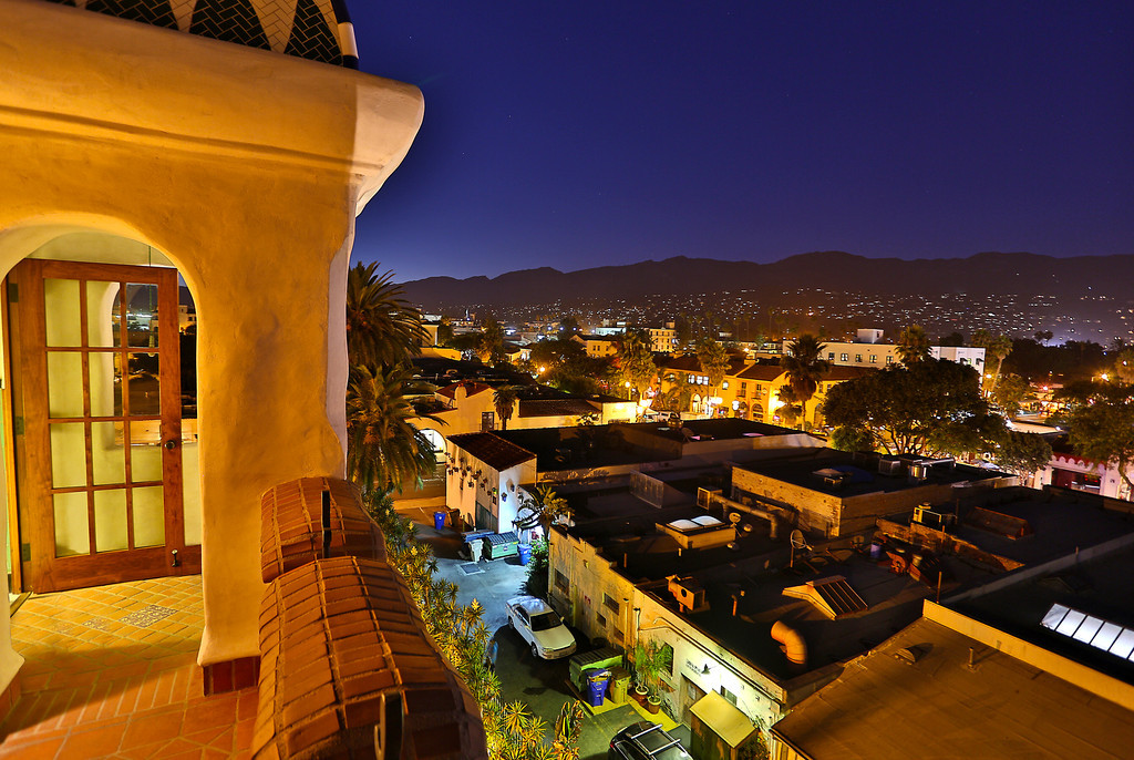 Paradise Retreats Ablitt House in Downtown Luxury Vacation